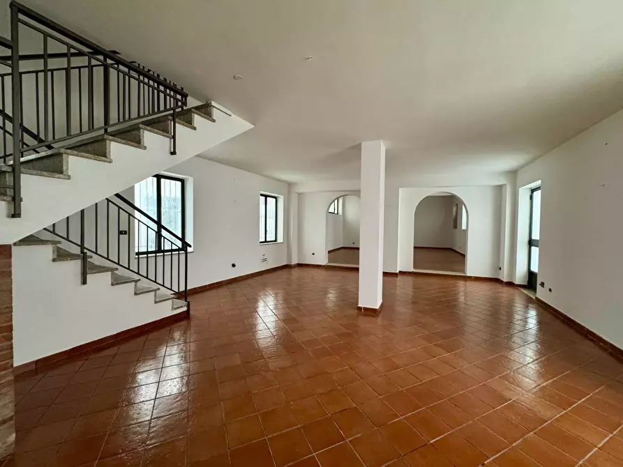 Immagine 9 di Casa semindipendente in vendita  in vico 1 de bellis a Mirabella Eclano