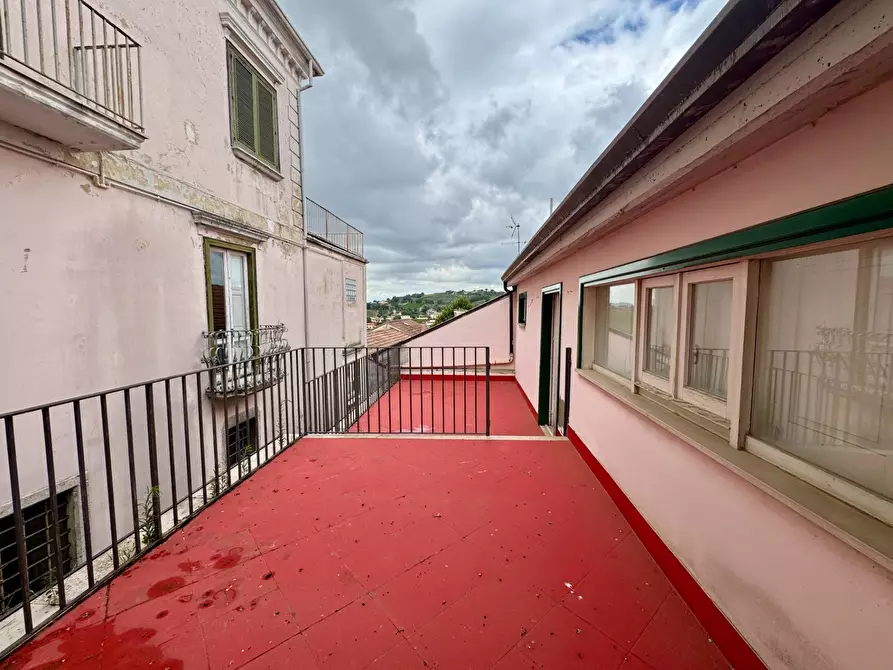 Immagine 14 di Casa semindipendente in vendita  in vico 1 de bellis a Mirabella Eclano