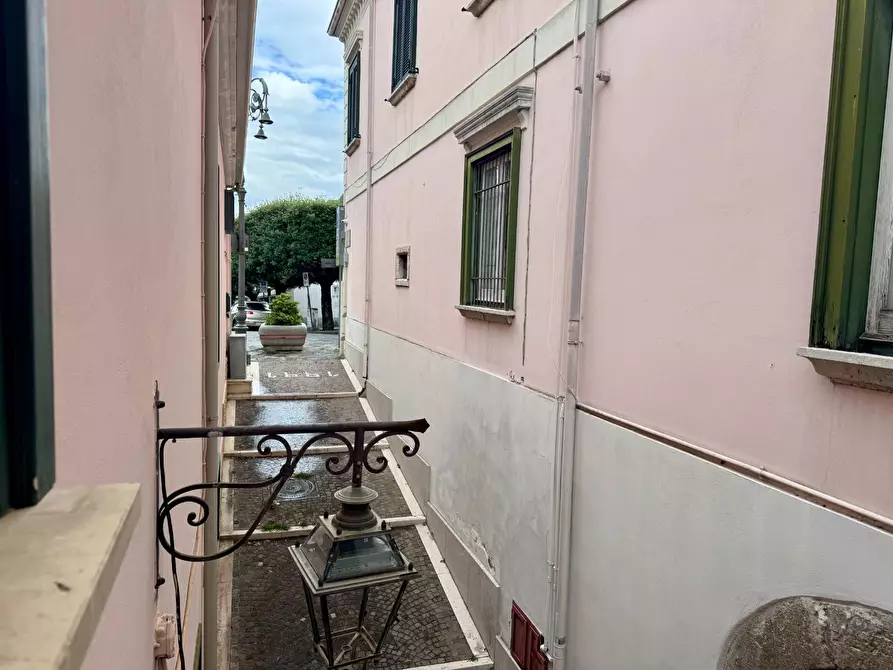 Immagine 4 di Casa semindipendente in vendita  in vico 1 de bellis a Mirabella Eclano