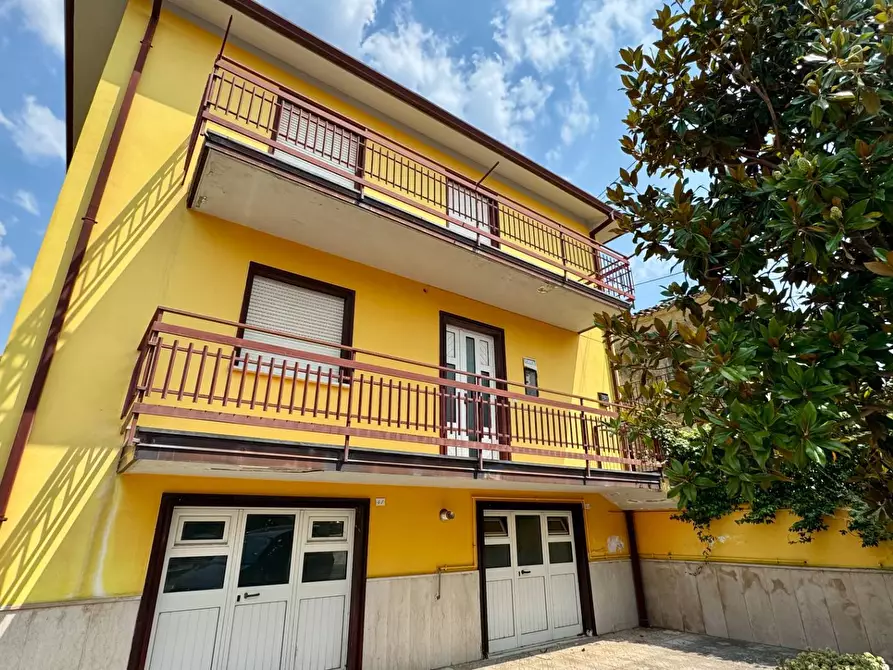 Immagine 21 di Appartamento in vendita  in VIA LARGO LA LOGGIA a Apice