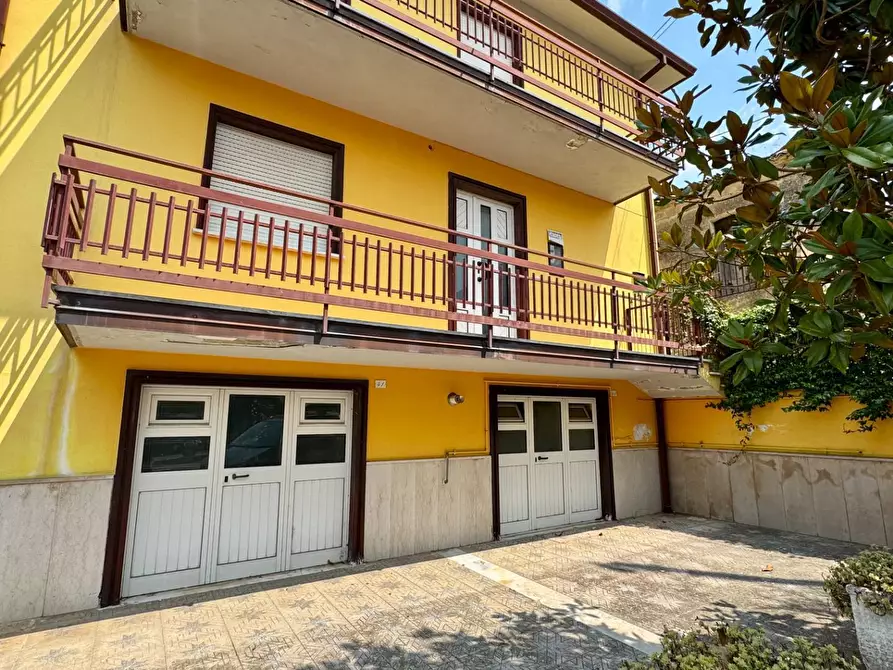 Immagine 1 di Appartamento in vendita  in VIA LARGO LA LOGGIA a Apice