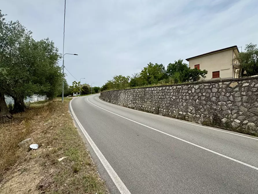 Immagine 12 di Casa indipendente in vendita  in contrada savia a Andretta