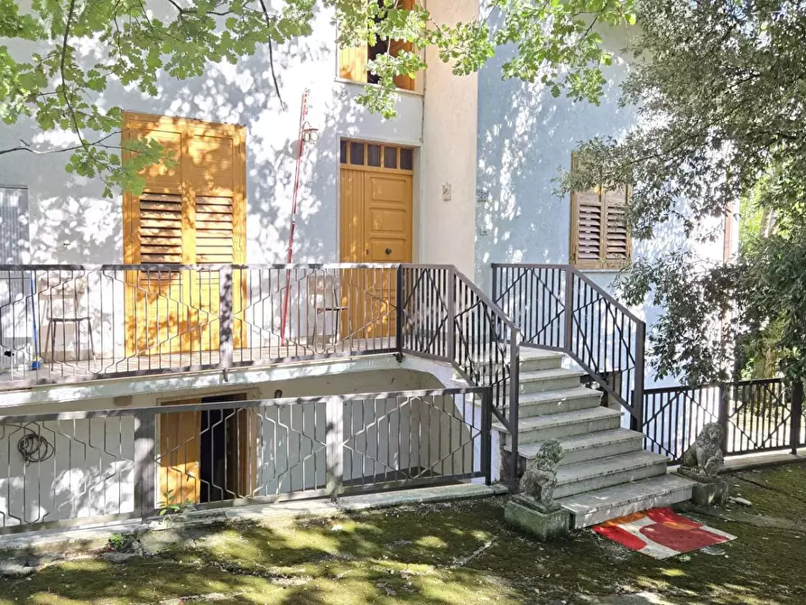 Immagine 2 di Casa indipendente in vendita  in Contrada Pietrarola a Chiusano Di San Domenico