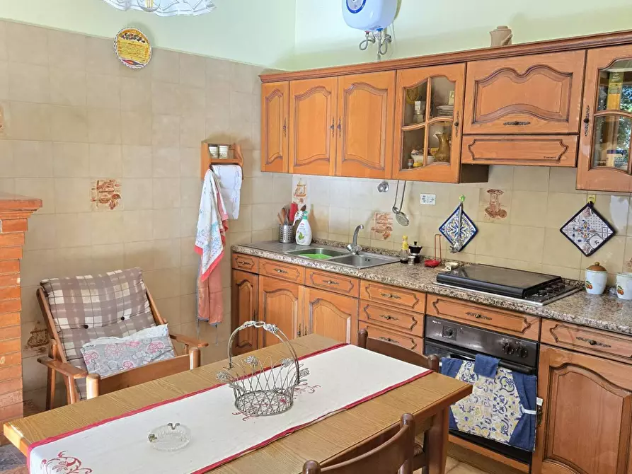 Immagine 14 di Casa indipendente in vendita  in Contrada Pietrarola a Chiusano Di San Domenico