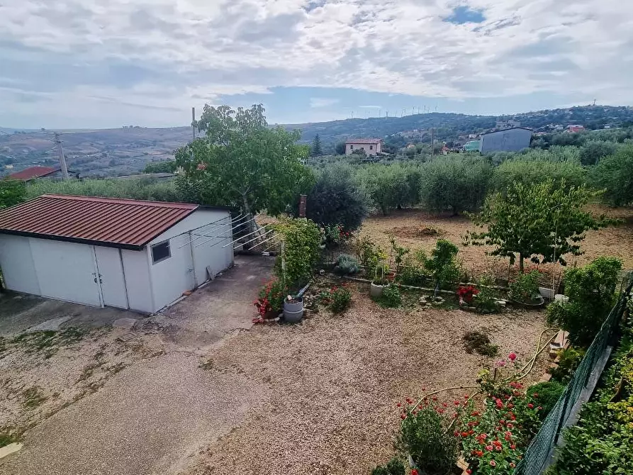 Immagine 28 di Appartamento in vendita  a Frigento