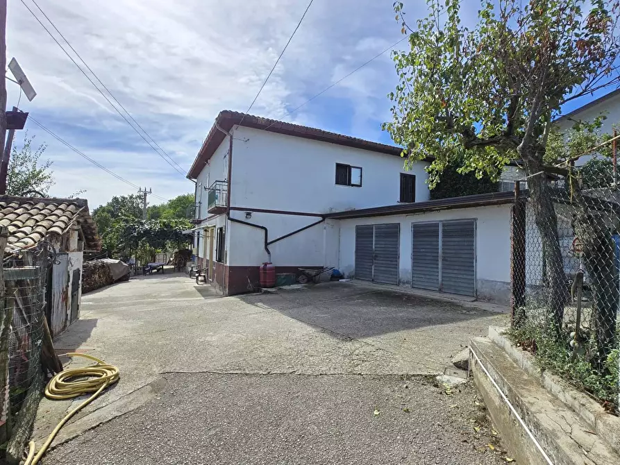 Immagine 6 di Casa indipendente in vendita  in C/da Petrara a San Mango Sul Calore