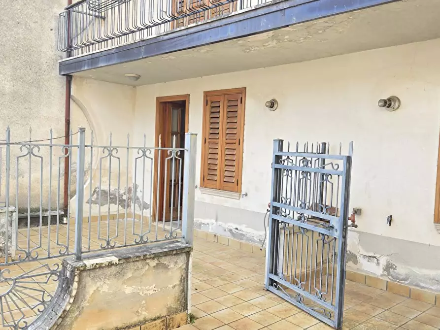 Immagine 2 di Casa indipendente in vendita  in via Sorbo 105 a Montella