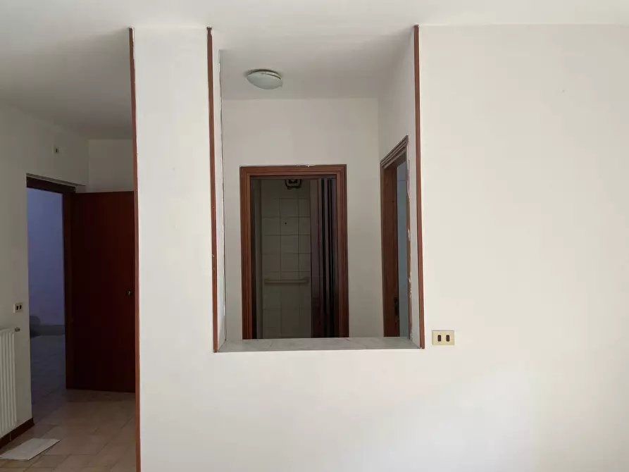 Immagine 8 di Appartamento in vendita  in Via del Giglio a Apice