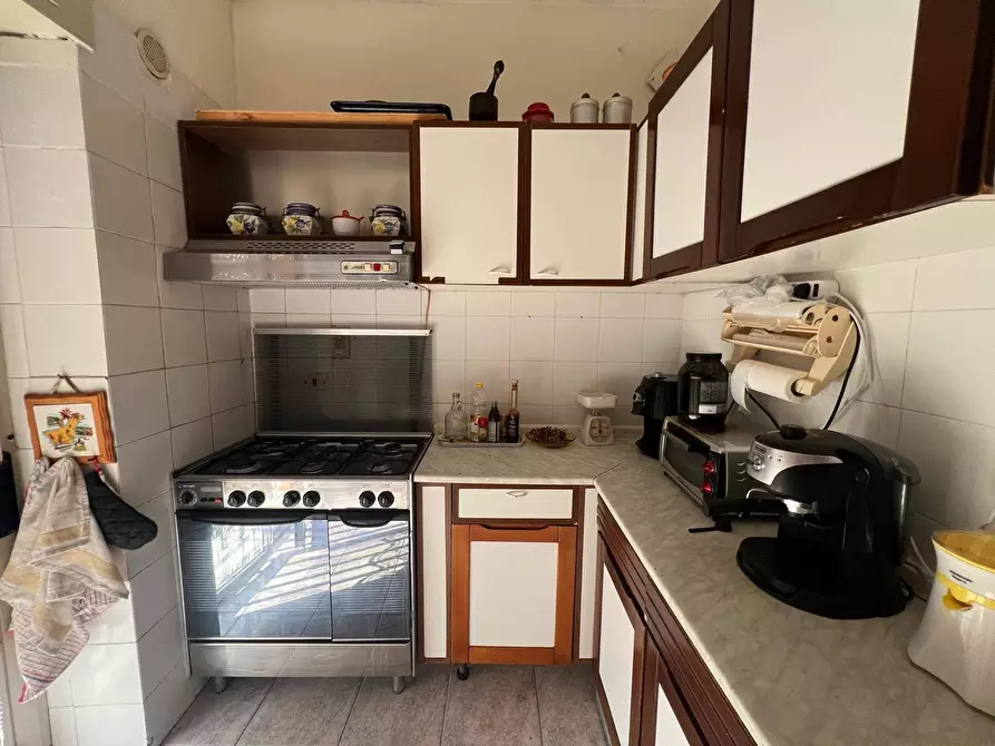 Immagine 10 di Appartamento in vendita  in Via della Luce a Apice