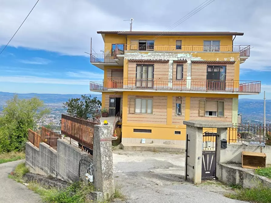 Immagine 2 di Appartamento in vendita  in via seggio 4 a Montefusco