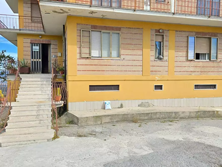 Immagine 3 di Appartamento in vendita  in via seggio 4 a Montefusco