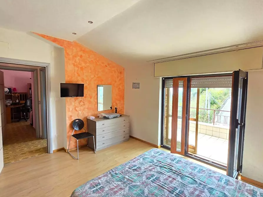 Immagine 15 di Appartamento in vendita  in via seggio 4 a Montefusco