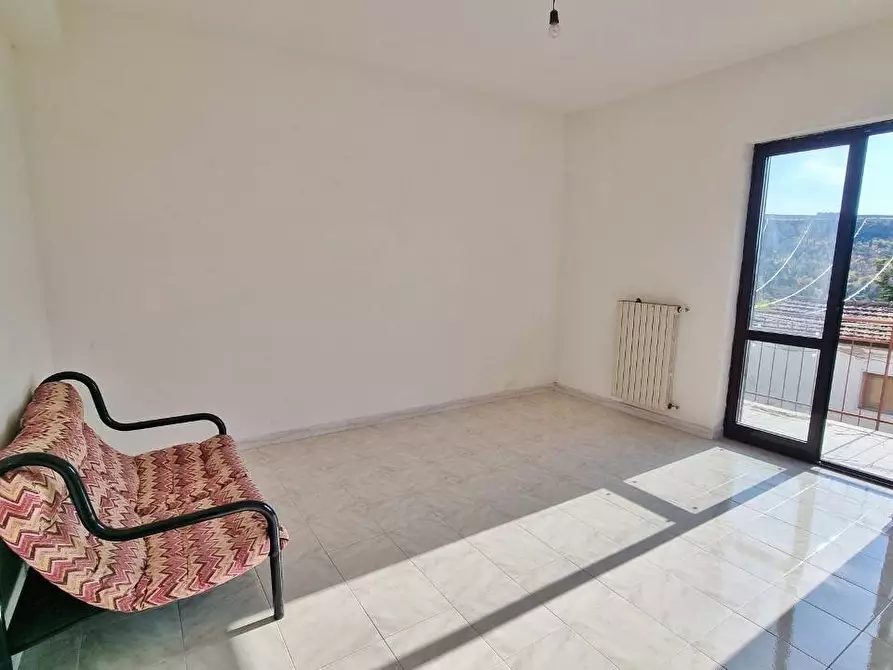 Immagine 12 di Casa indipendente in vendita  in Via Comunale Civita a San Sossio Baronia