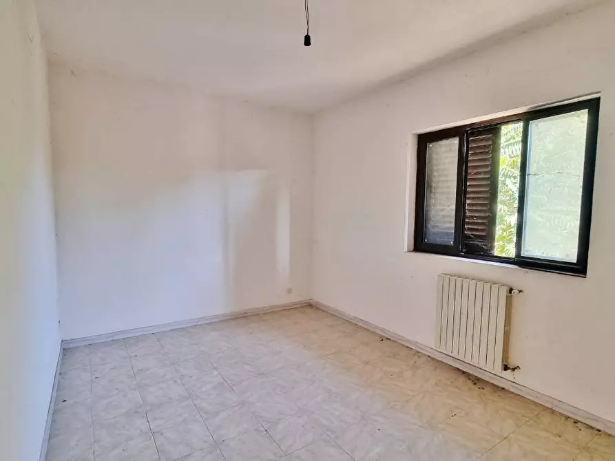 Immagine 13 di Casa indipendente in vendita  in Via Comunale Civita a San Sossio Baronia