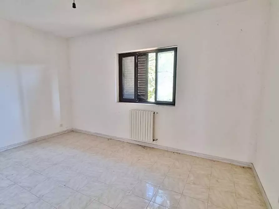 Immagine 14 di Casa indipendente in vendita  in Via Comunale Civita a San Sossio Baronia