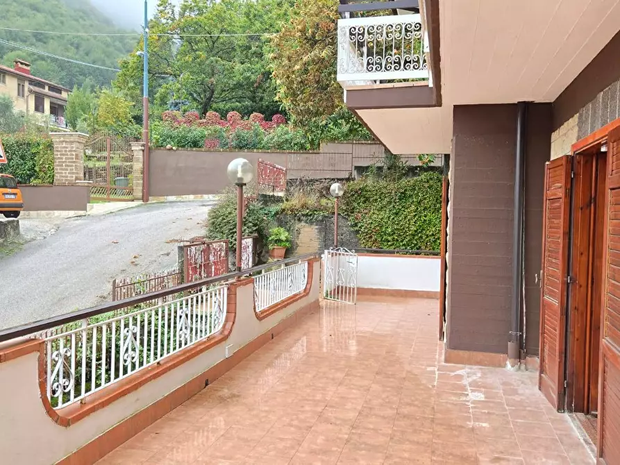 Immagine 9 di Villa in vendita  in Via Montevergine a Ospedaletto D'alpinolo