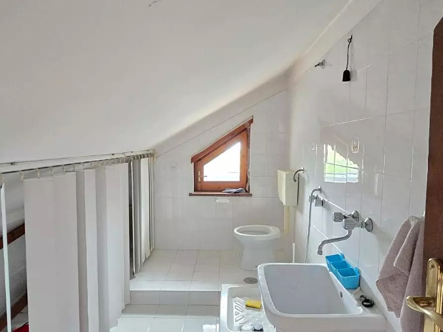 Immagine 40 di Villa in vendita  in Via Montevergine a Ospedaletto D'alpinolo