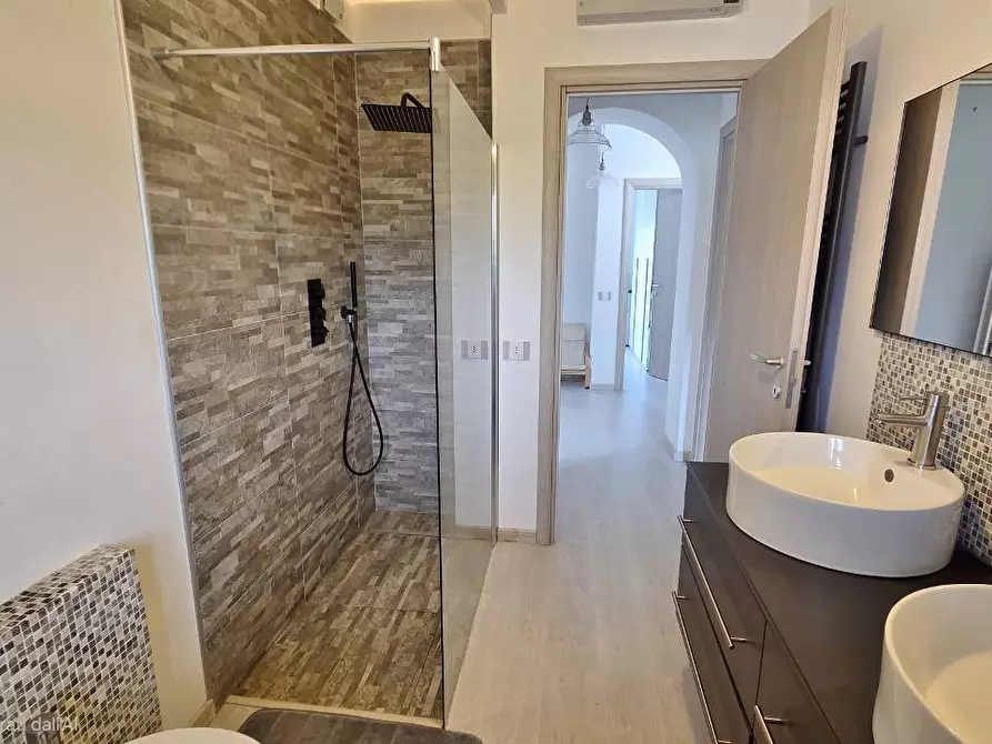 Immagine 42 di Villa in vendita  in Contrada Molini a Trevico