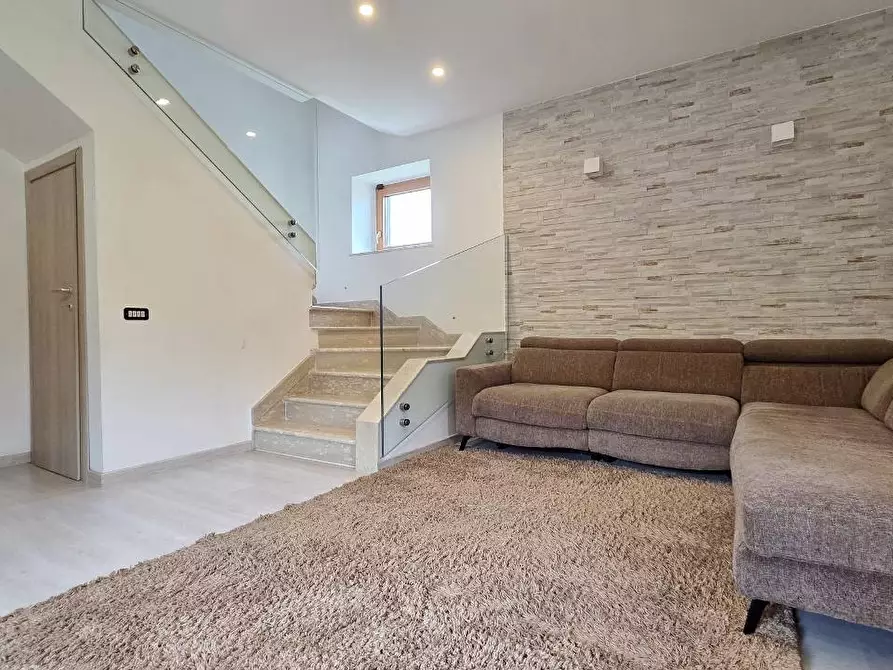 Immagine 24 di Villa in vendita  in Contrada Molini a Trevico