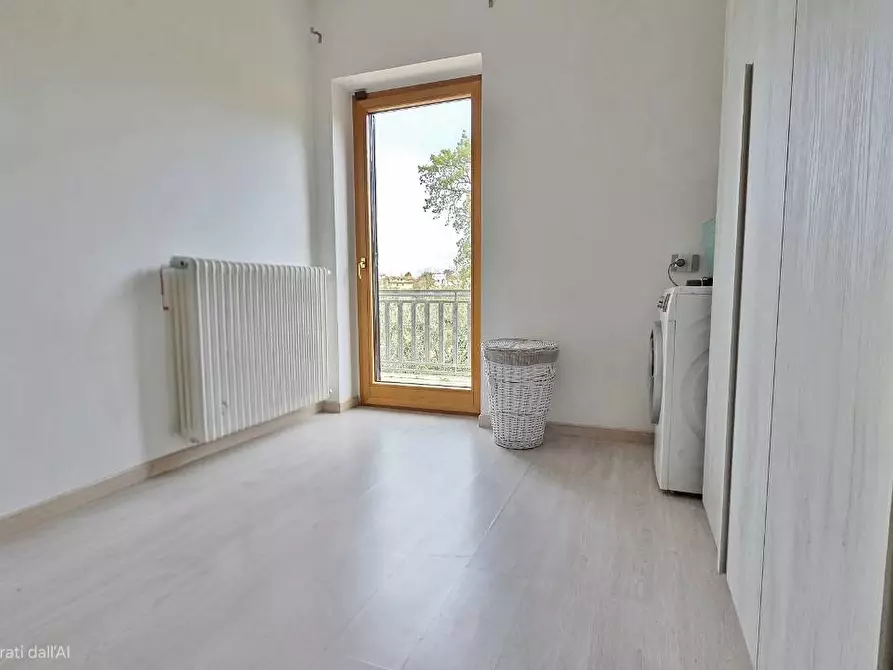 Immagine 39 di Villa in vendita  in Contrada Molini a Trevico