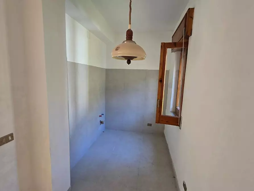 Immagine 10 di Casa semindipendente in vendita  in Via Francesco Moscati 86 a Santa Lucia Di Serino