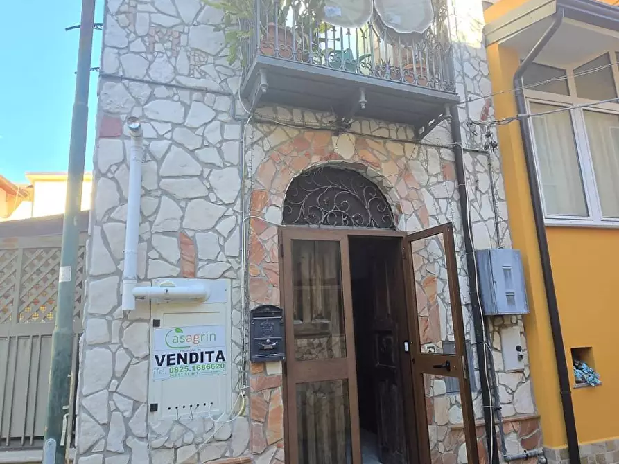 Immagine 2 di Casa indipendente in vendita  in Via Breccelle 3 a San Leucio Del Sannio