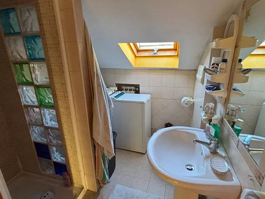 Immagine 11 di Appartamento in vendita  in Via Enzo Marmorale a Paduli