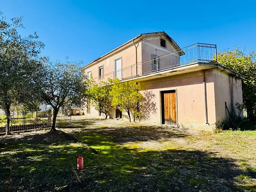 Immagine 3 di Casa indipendente in vendita  in via chiocche del forno a Mirabella Eclano