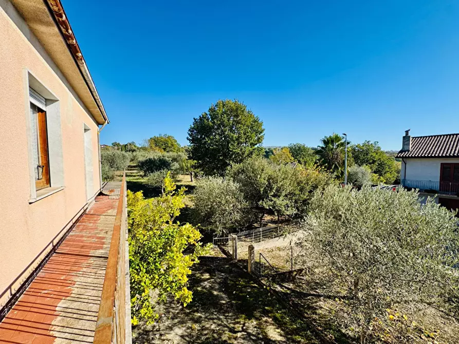Immagine 10 di Casa indipendente in vendita  in via chiocche del forno a Mirabella Eclano