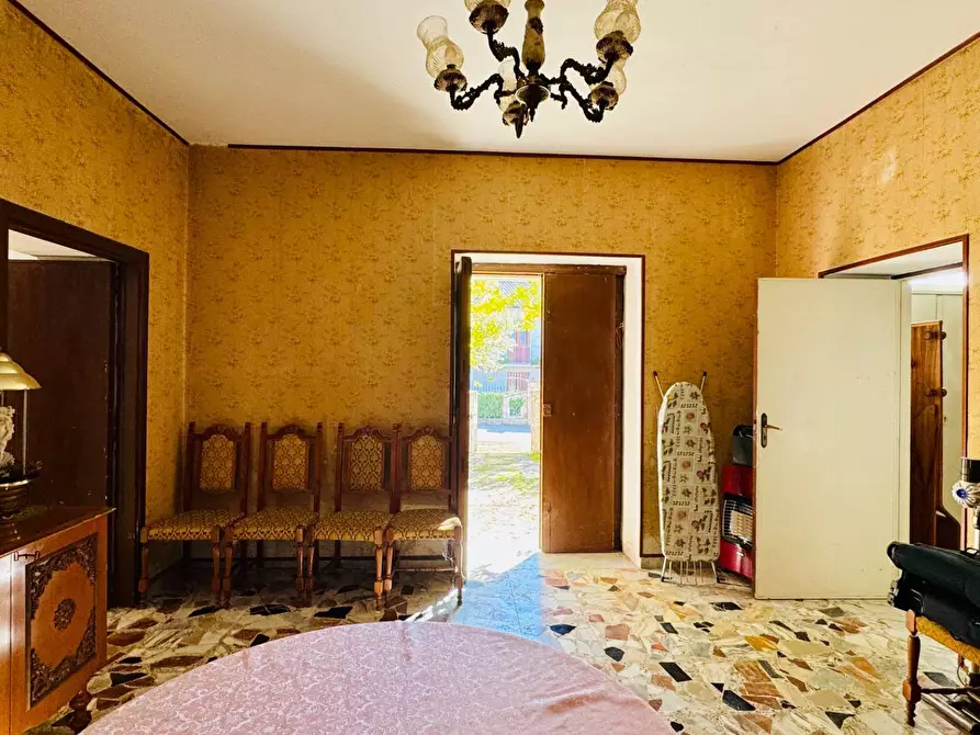 Immagine 19 di Casa indipendente in vendita  in via chiocche del forno a Mirabella Eclano