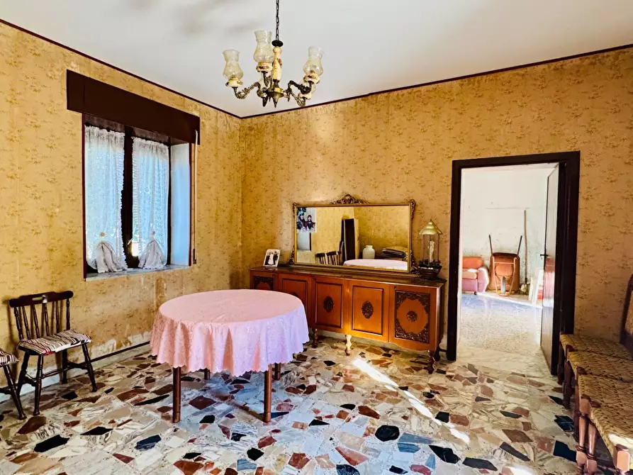 Immagine 20 di Casa indipendente in vendita  in via chiocche del forno a Mirabella Eclano