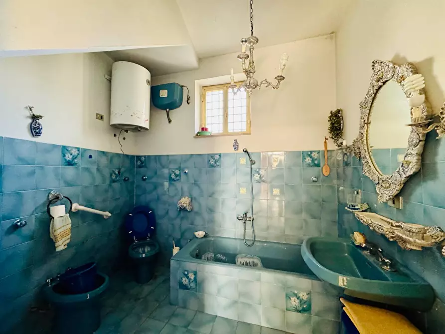 Immagine 6 di Casa semindipendente in vendita  in VIA RIPARATA 27 a Andretta