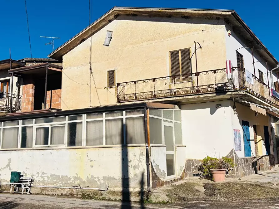 Immagine 4 di Casa semindipendente in vendita  in Via Iscalonga a Apice