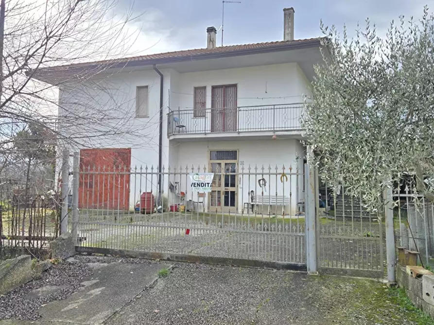 Immagine 4 di Casa indipendente in vendita  in C/da Pescocupo a Paternopoli