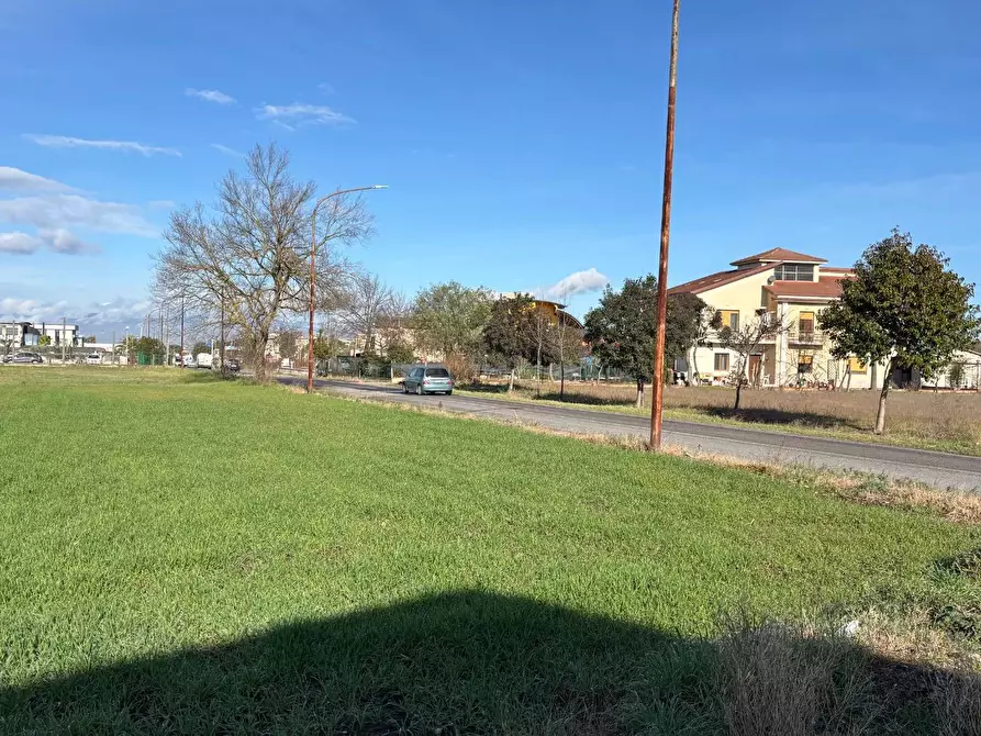 Immagine 6 di Locale commerciale in vendita  a Benevento