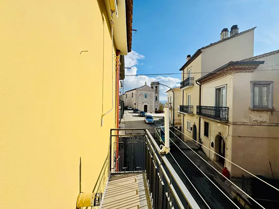 Immagine 13 di Casa semindipendente in vendita  in VIA ROMA 65 a Andretta