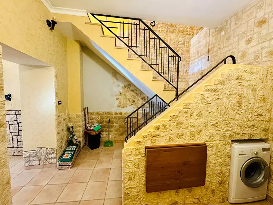 Immagine 7 di Casa semindipendente in vendita  in VIA ROMA 65 a Andretta