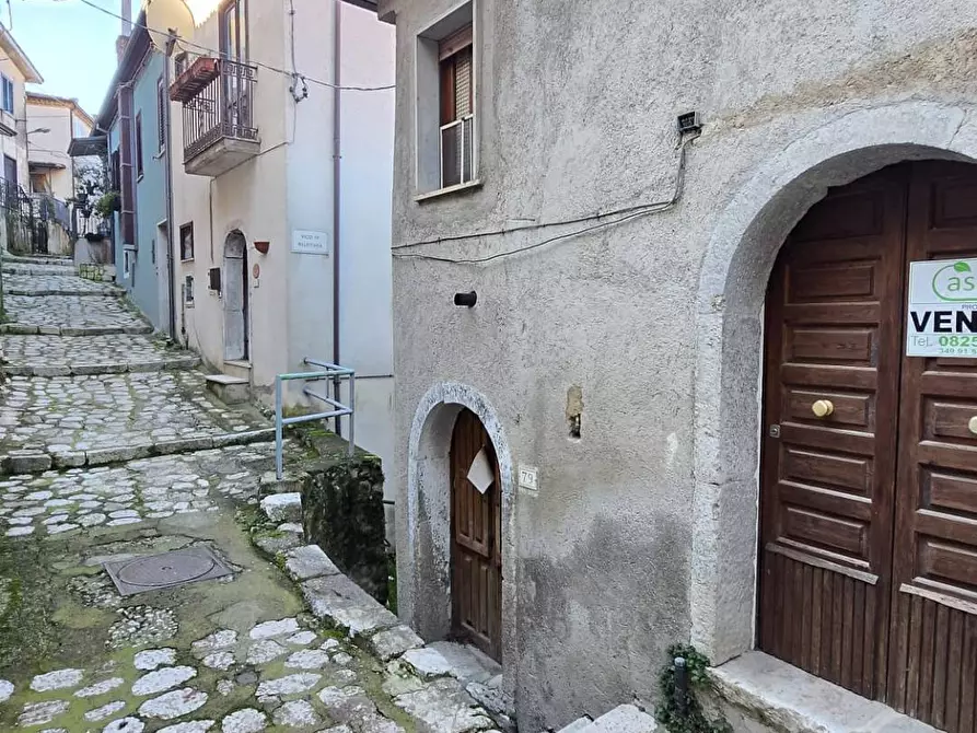 Immagine 2 di Appartamento in vendita  in Via Melfitana a Andretta