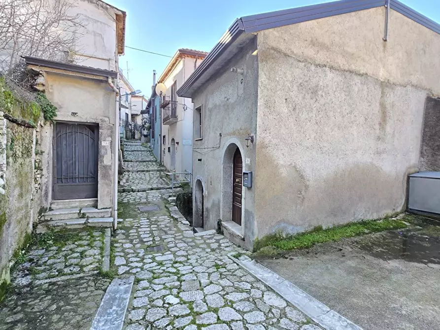 Immagine 3 di Appartamento in vendita  in Via Melfitana a Andretta