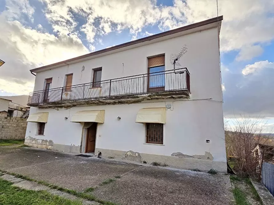 Immagine 6 di Casa indipendente in vendita  in Contrada Aia Del Gallo a Sturno