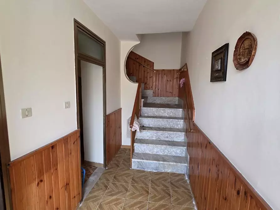 Immagine 3 di Casa semindipendente in vendita  a Andretta