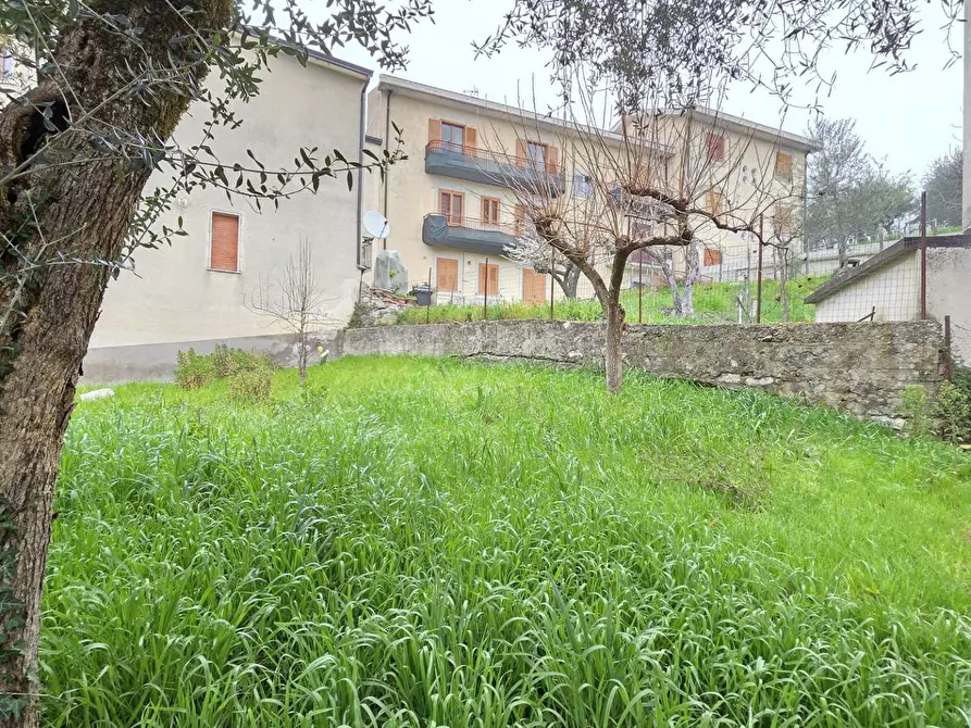 Immagine 12 di Casa semindipendente in vendita  a Andretta