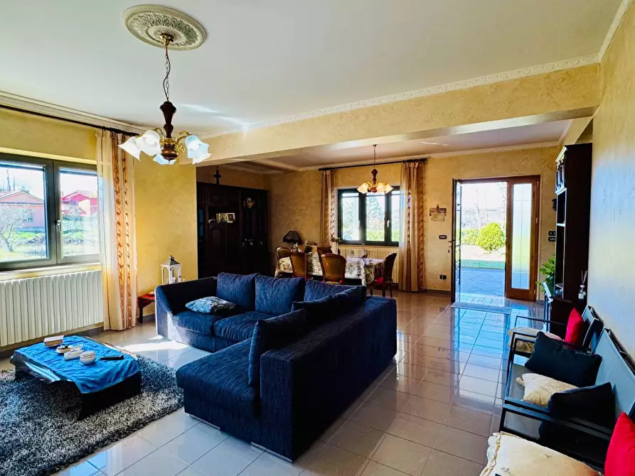 Immagine 13 di Villa in vendita  in CONTRADA paragano 30 a Ariano Irpino