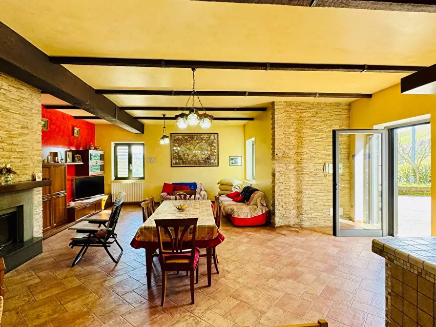 Immagine 34 di Villa in vendita  in CONTRADA paragano 30 a Ariano Irpino