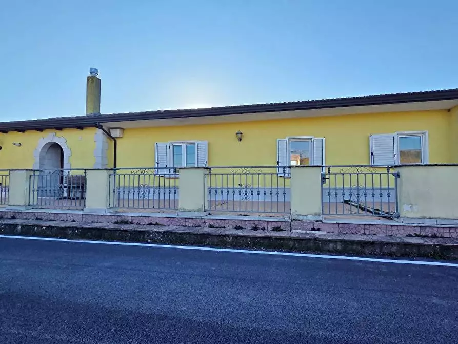 Immagine 5 di Appartamento in vendita  in Via Gessara 4 a Anzano Di Puglia