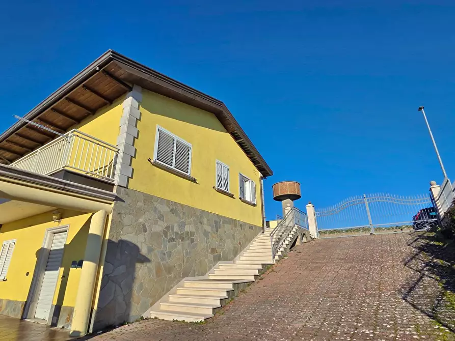 Immagine 2 di Appartamento in vendita  in Via Gessara 4 a Anzano Di Puglia