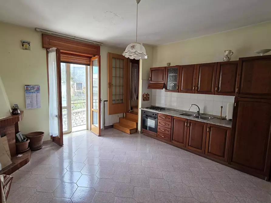 Immagine 4 di Casa semindipendente in vendita  in petrara a Andretta