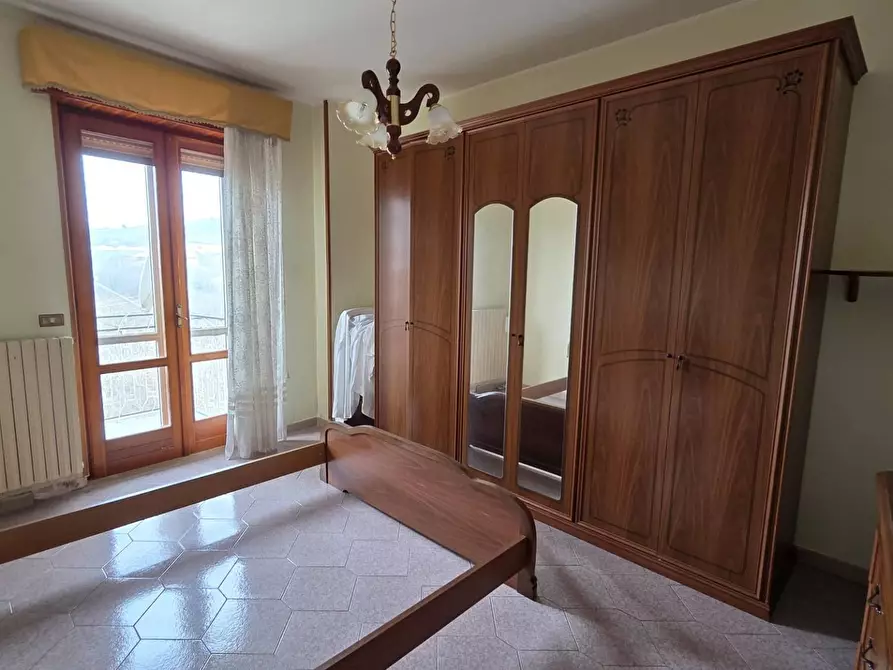 Immagine 8 di Casa semindipendente in vendita  in petrara a Andretta