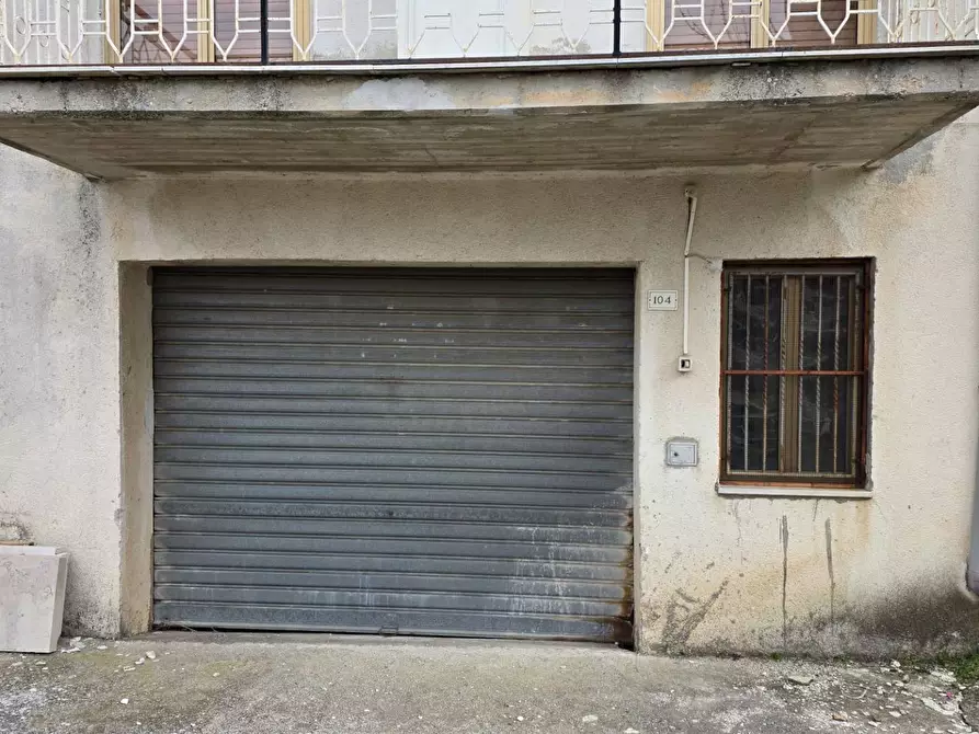 Immagine 23 di Casa semindipendente in vendita  in petrara a Andretta