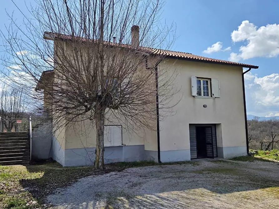 Immagine 7 di Casa indipendente in vendita  in Contrada acquara a Torella Dei Lombardi